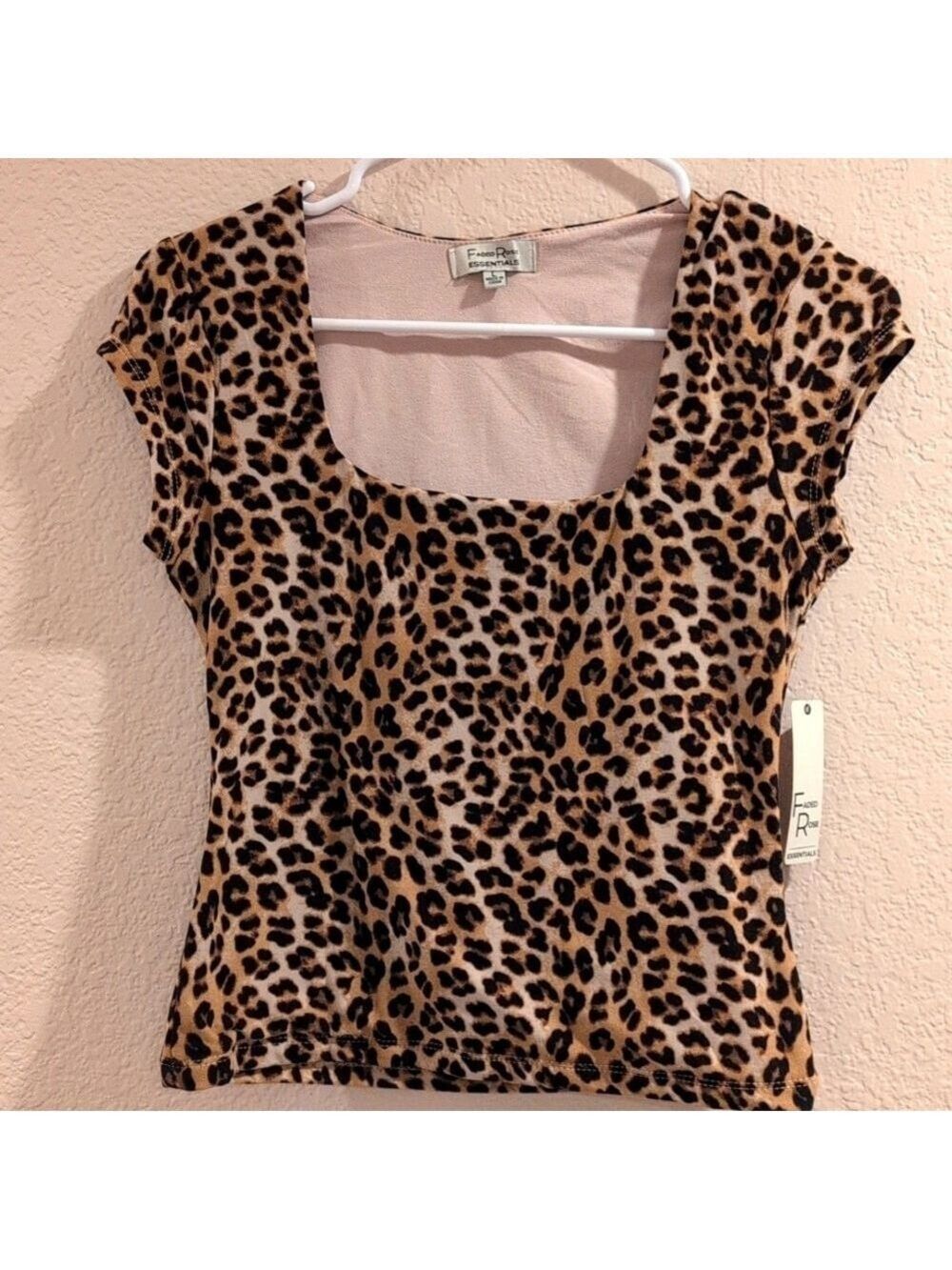 Faded Rose short sleeves , square neckline Blouse Top, size Large Junior,NWT